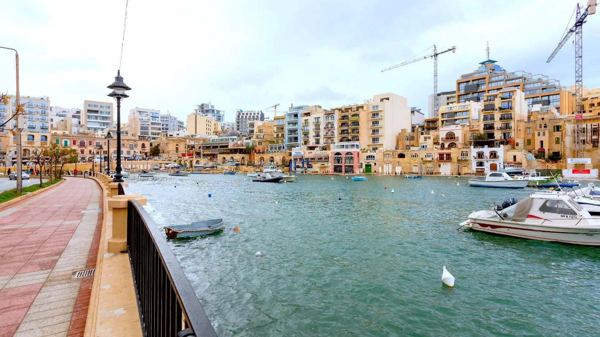 Saint Julian'S - Seafront Cityapartmentstay Malta