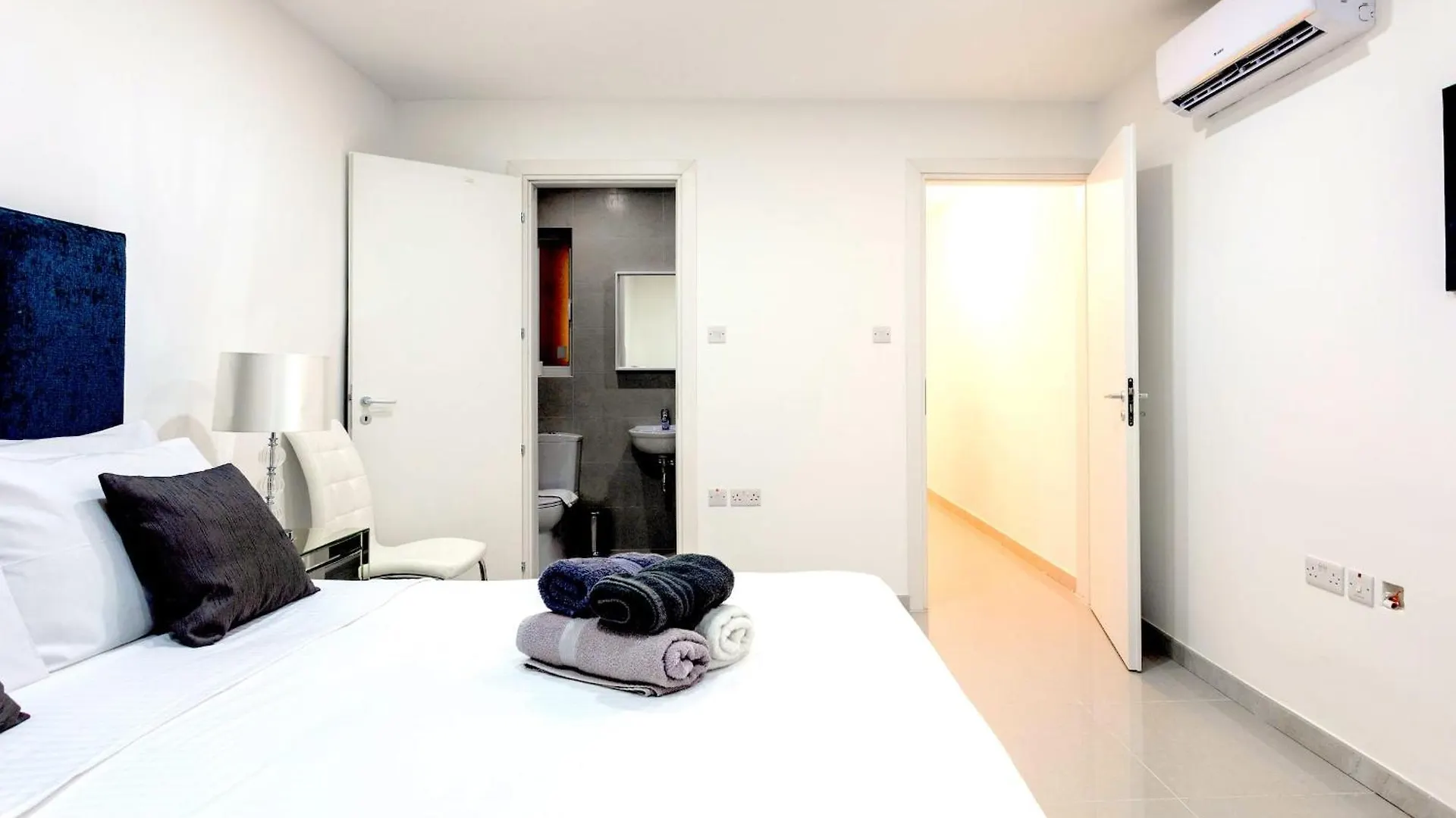 Saint Julian'S - Seafront Cityapartmentstay Malta