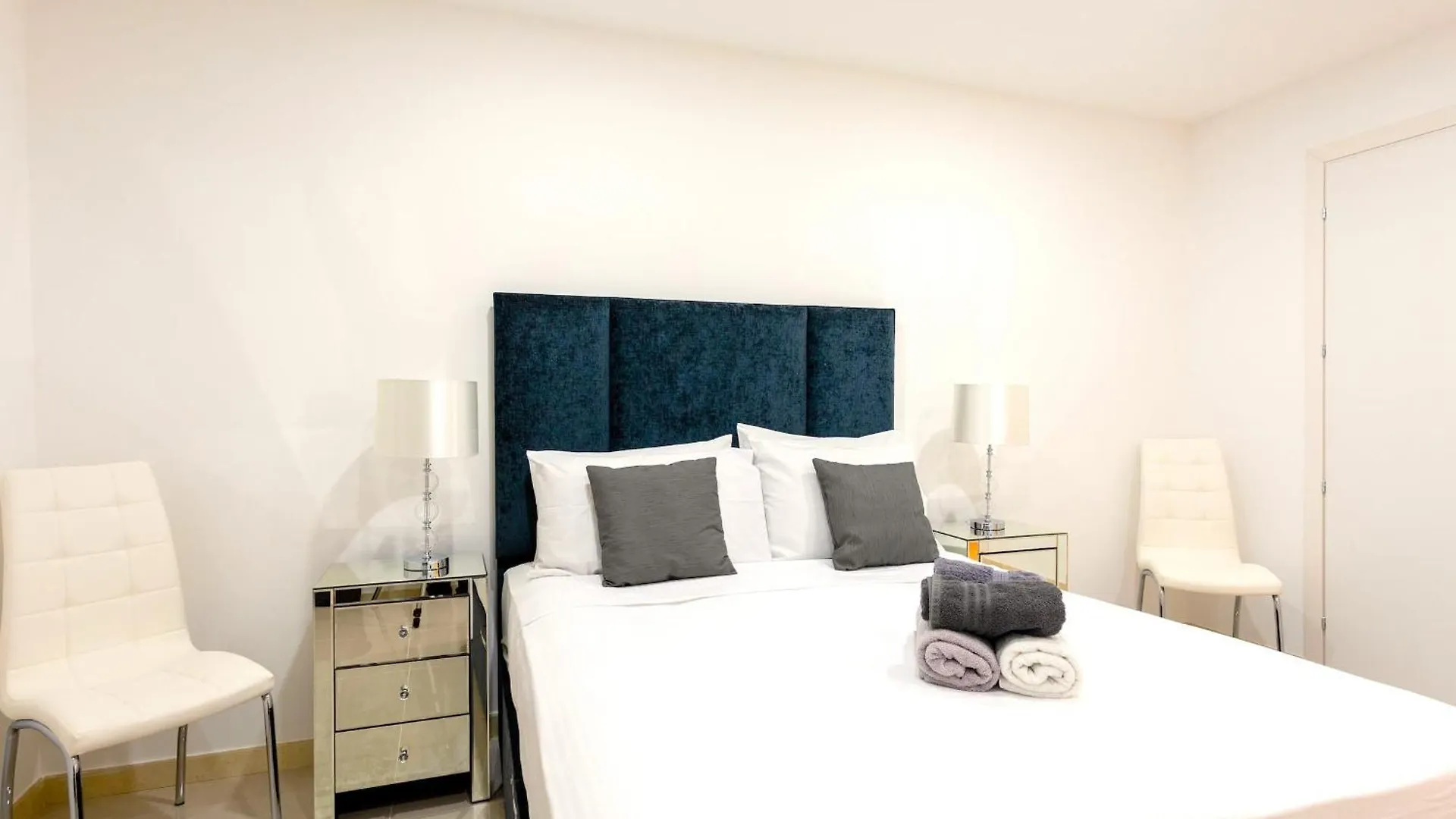 Saint Julian'S - Seafront Cityapartmentstay 0*, Saint Julian's