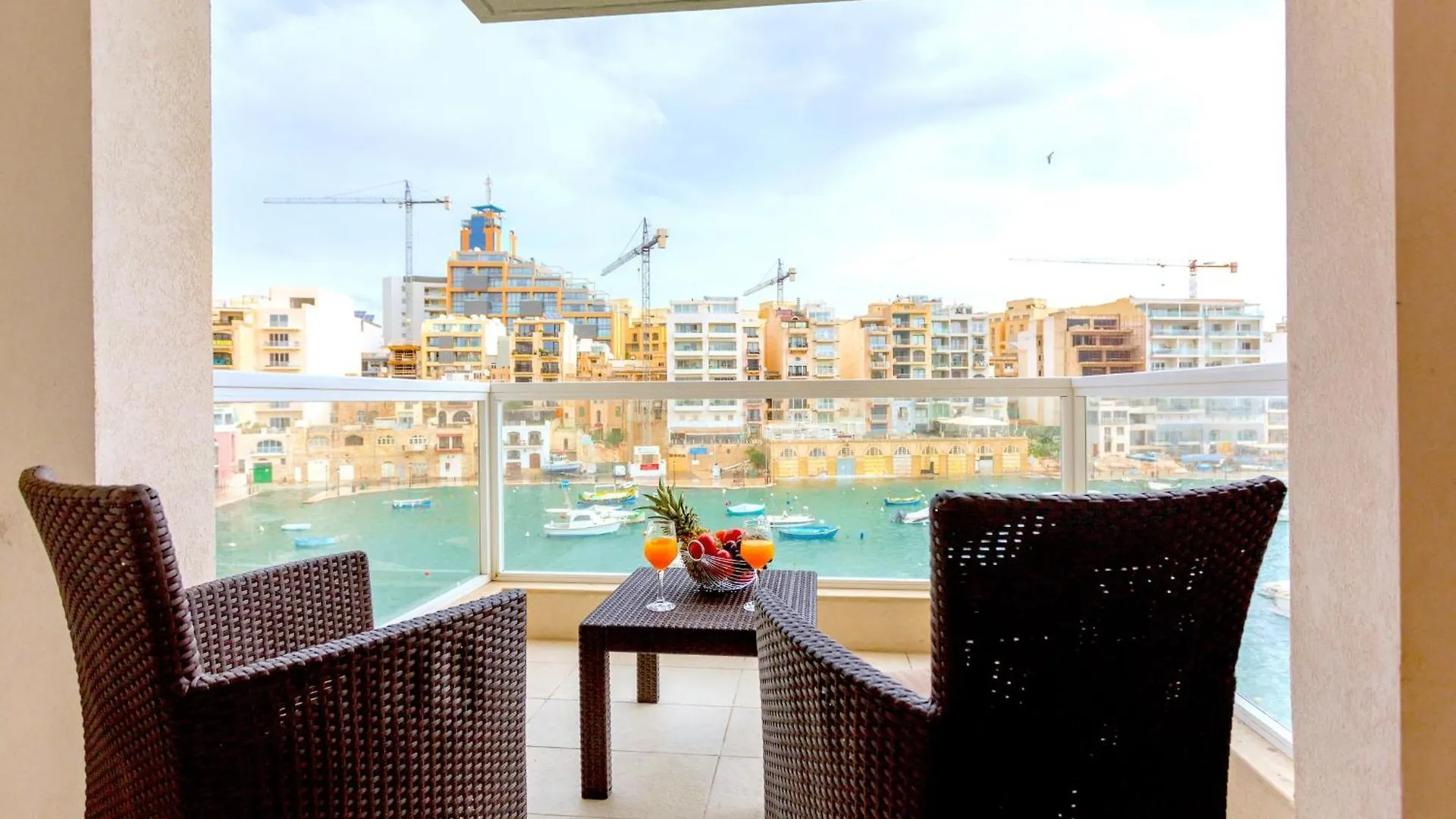 Saint Julian'S - Seafront Cityapartmentstay Saint Julian's